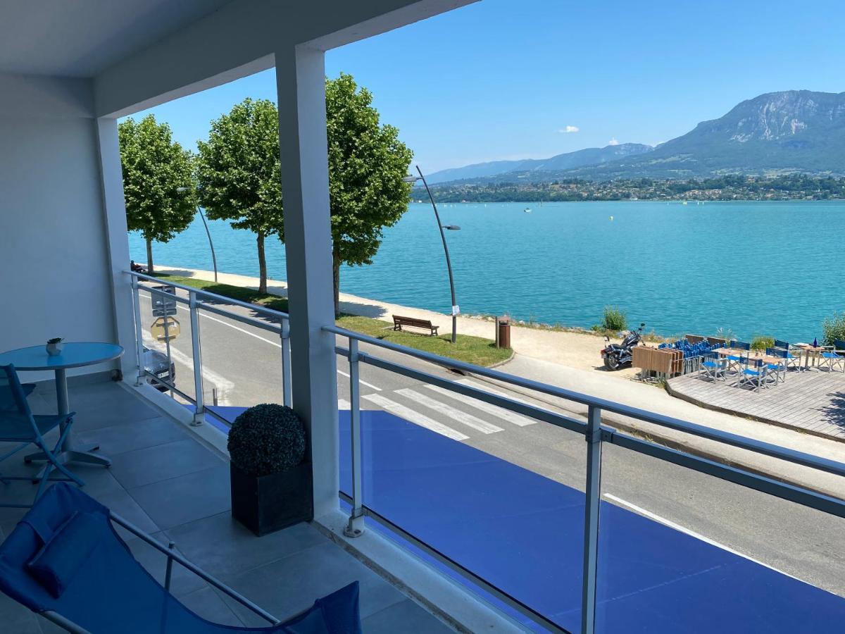 Les Suites Du Port Ле-Бурже-дю-Лак Экстерьер фото